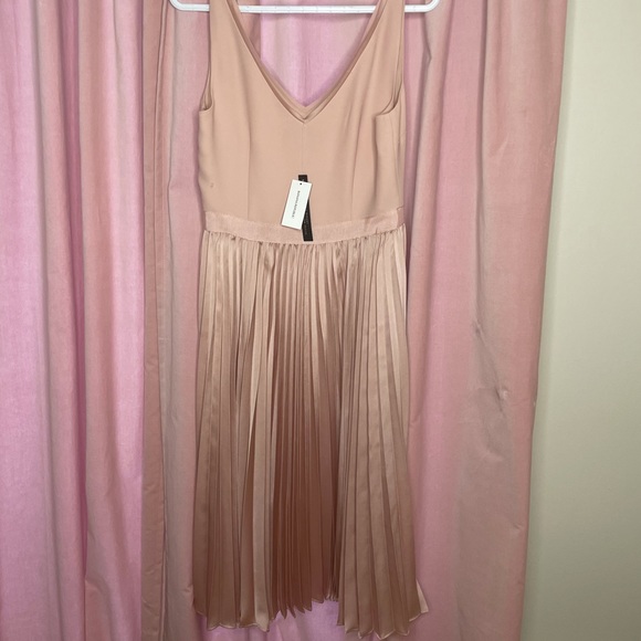 NWT Banana Republic baby pink formal midi dress. - Picture 1 of 3